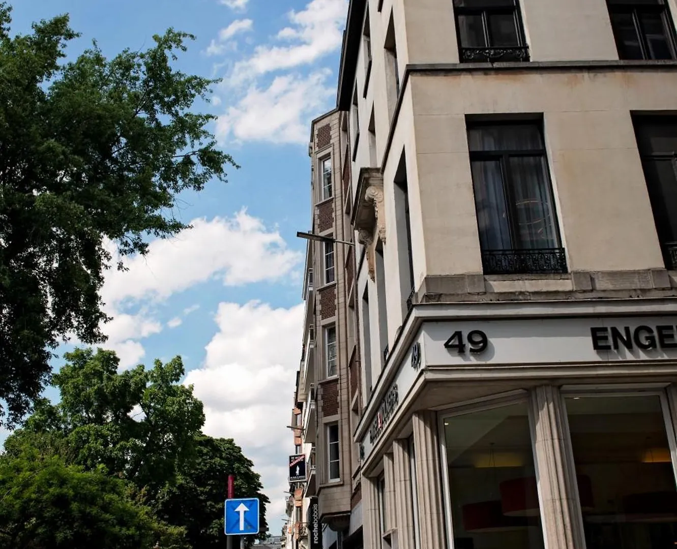 Botanique Suites Airbnb, Antwerpen Belgien